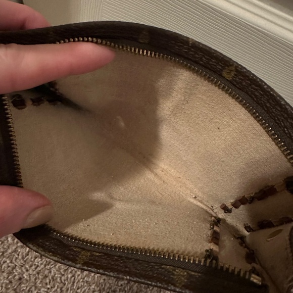 Vintage BoHo Bags LV bag - Picture 5 of 8